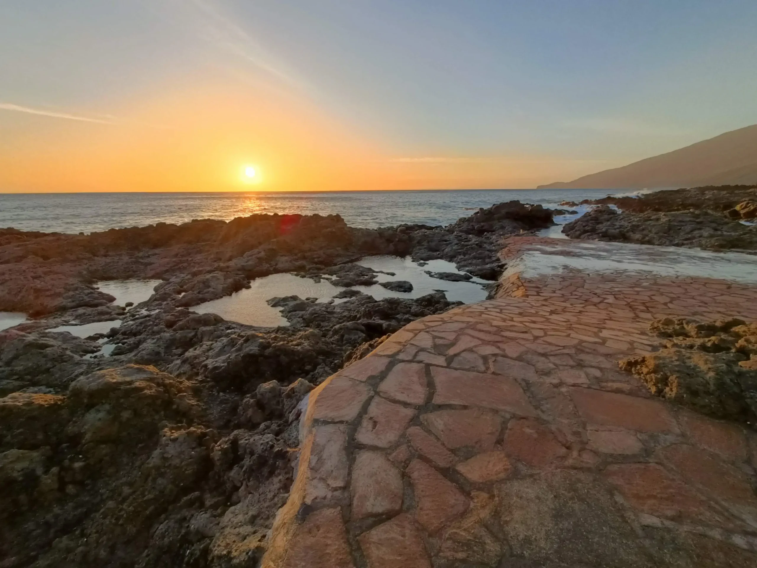 As condições meteorológicas em Tenerife Sul em janeiro
